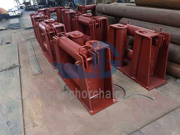 CB 3062-79 Четири ролери Fairlead Тип ББ