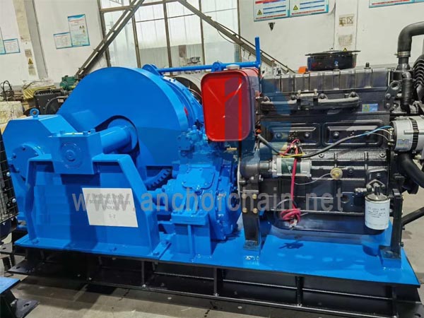 Погон на дизел мотор со еден синџир Windlass